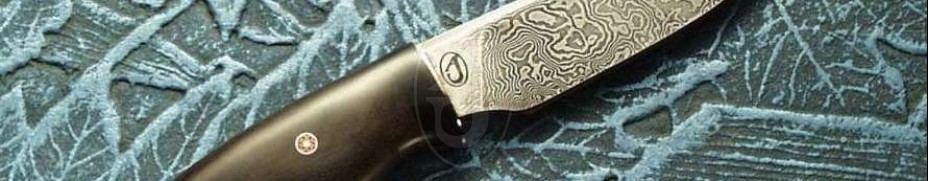 Hunting knives